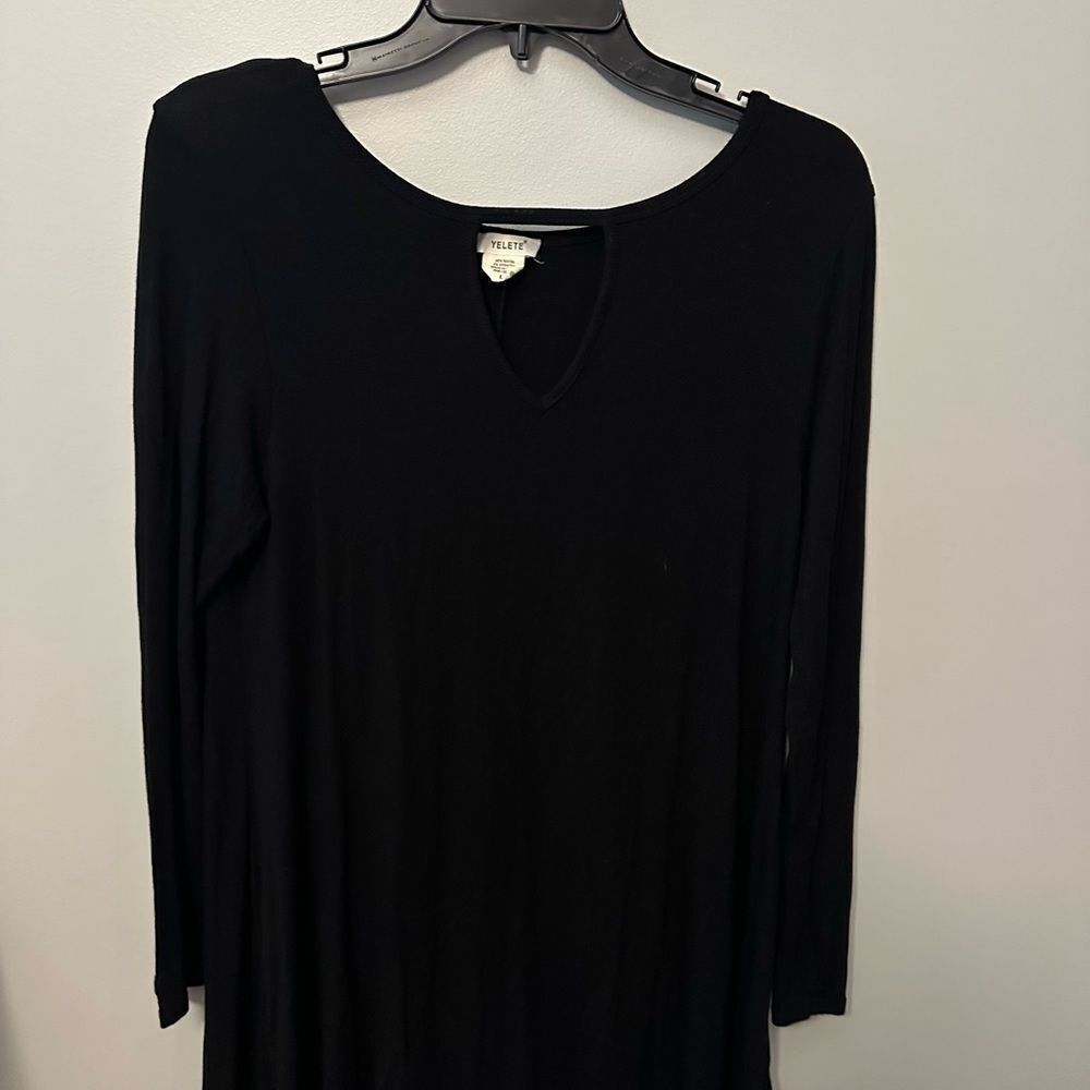 Yelete Womens Black V-Neck Cutout Long Sleeve Tunic Top Size L